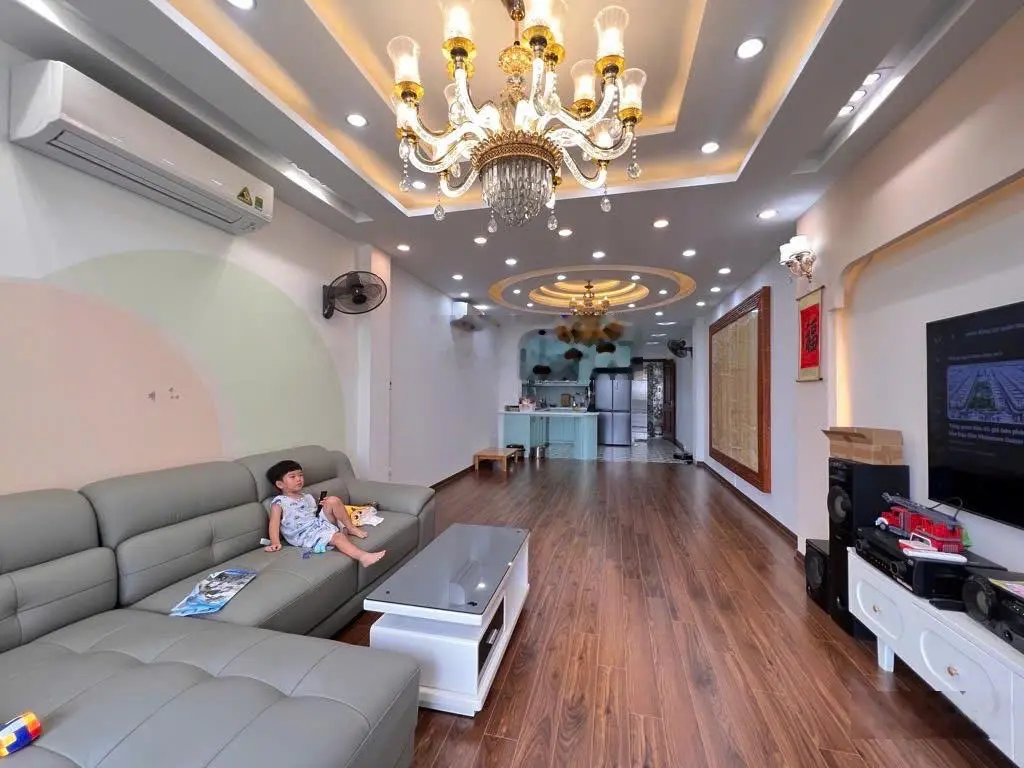 Bán nhà 6 tầng, thang máy, gara 2 ô tô, Phúc Lợi, Long Biên - Giá 14,65 tỷ