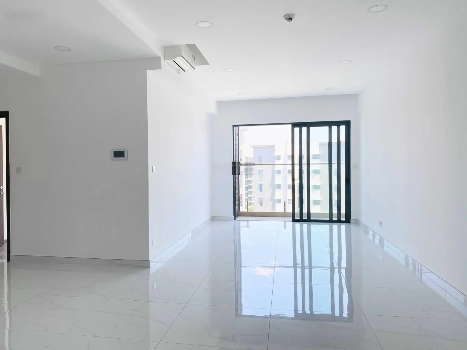 Còn 1 căn Brilliant duy nhất giá CĐT - DT 141m2 giá 7ty225 nhận nhà - LH Nhân viên CĐT 0906 713 ***
