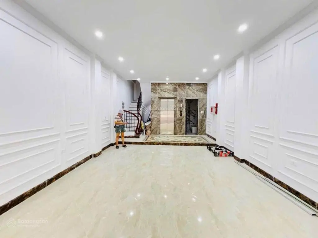 Phố Lê Văn Lương 50m2 6 tầng MT 5m giá 21 tỷ, thang máy, thiết kế cực đẹp sang trọng hiện đại thông