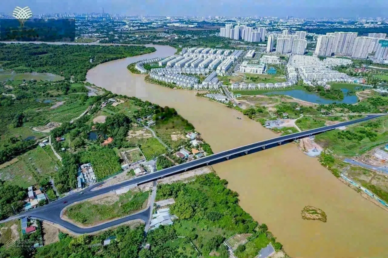 Bán lô đất ngộp 64m2(4x16), DA Blue Diamond Riverside, shr, sang tên ngay, P Long Phước, TP Thủ Đức