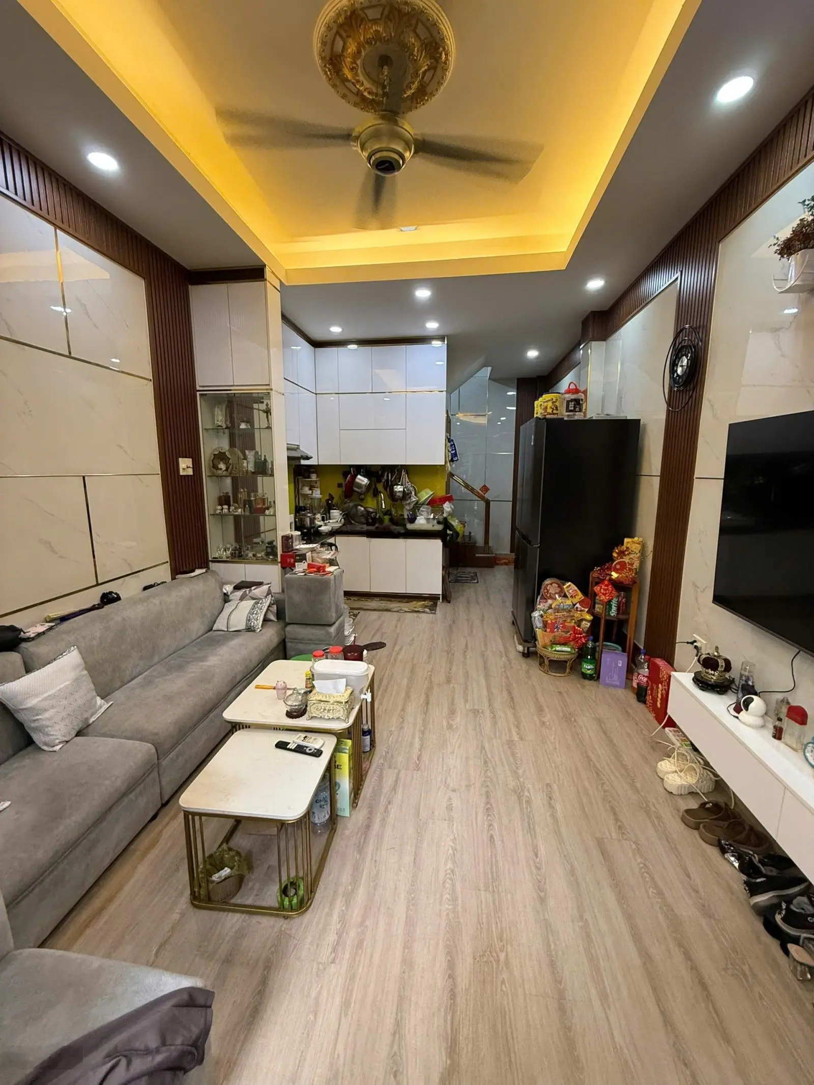 Nhà chủ giữ kì, khu phố an ninh, gần chợ và Uỷ Ban