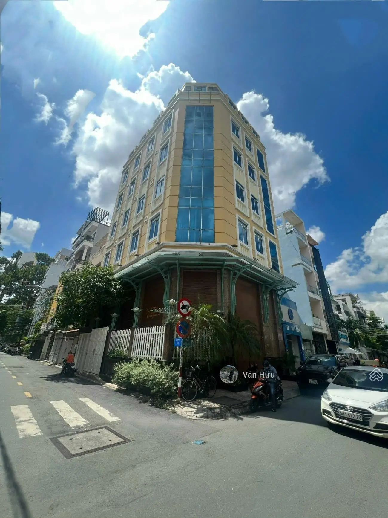 Bán siêu phẩm góc 2 mặt tiền Võ Văn Tần, Quận 3 - DT: 9x35m - 7 tầng - HĐT: 500 triệu - Giá: 120 tỷ