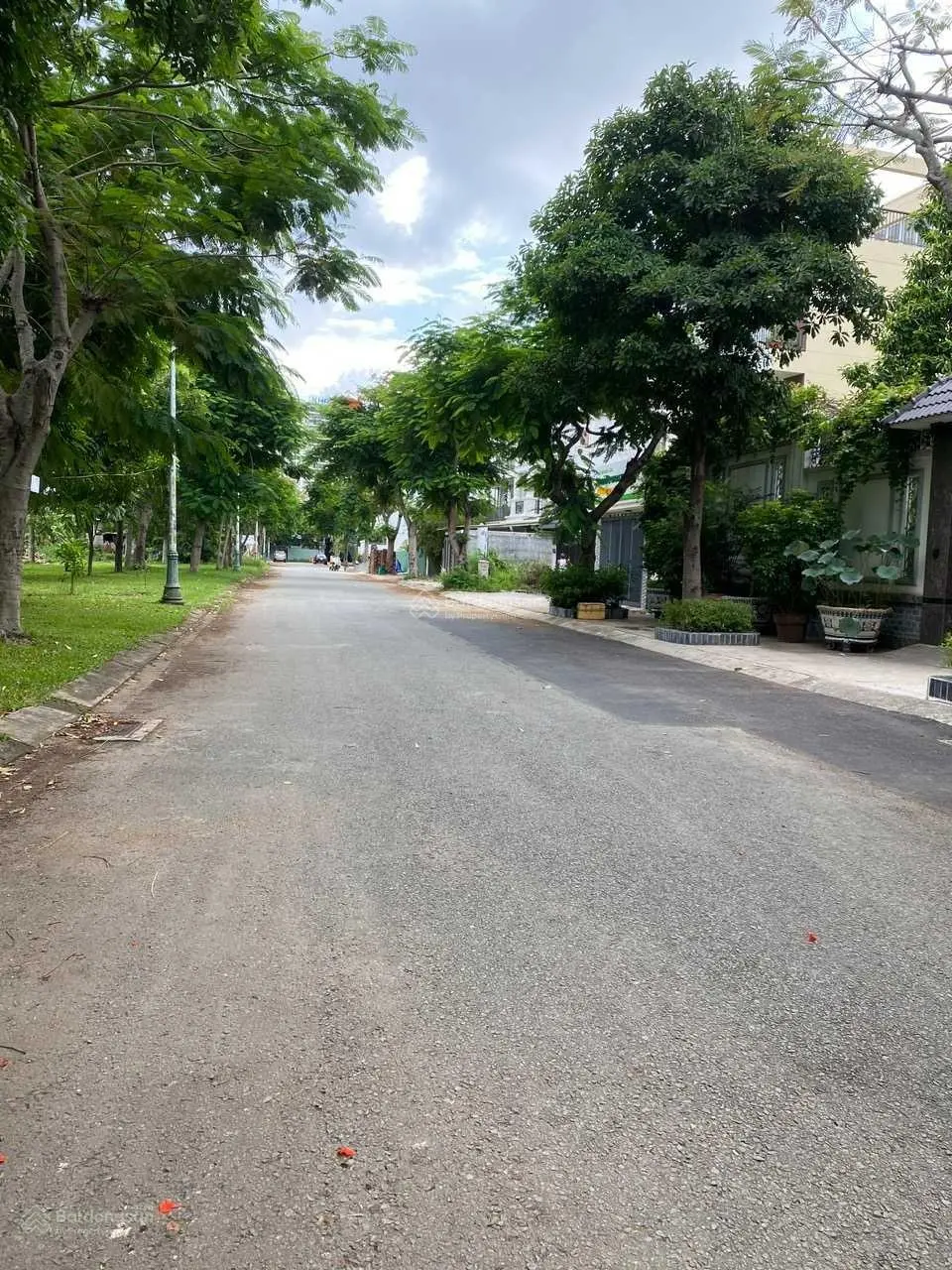 Chính chủ bán đất biệt thự view sông, đối diện Lakeview novaland thoáng mát, DT 192m2 giá có 18tỷ2