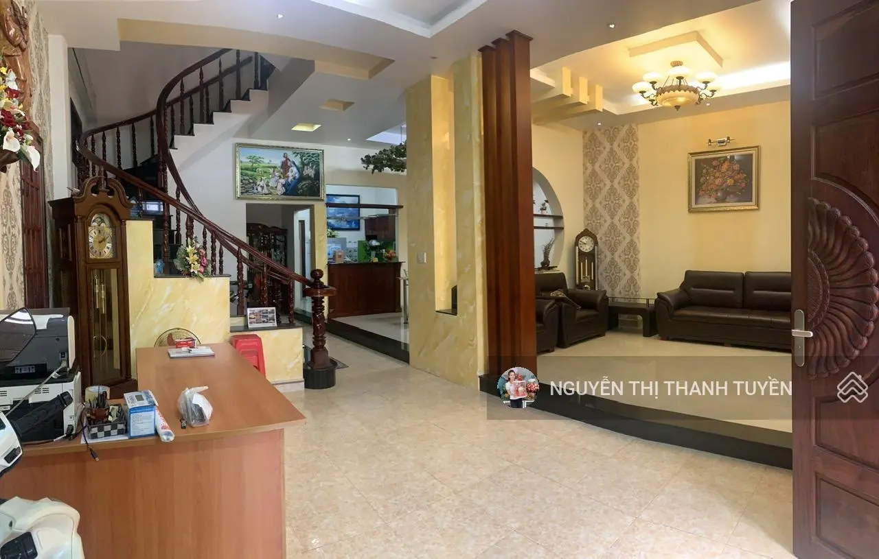 Nhà 3 tầng mặt tiền đuờng số 5 xây kiên cố phường Bình Thọ 176m2 ngang 8.85m vuông vức Giá Tốt
