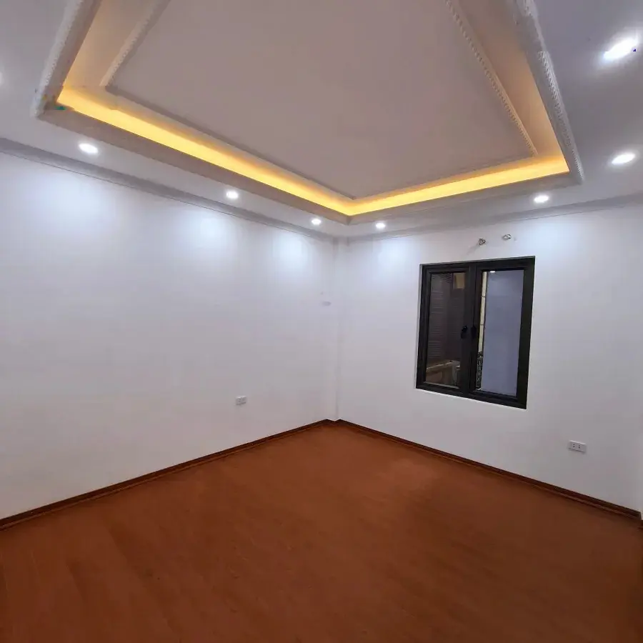Ngõ 236, Đại Từ, HM-Nhà mới 41m2, 4 tầng,Ôtô đỗ của, Nhỉnh 6 tỉ, LH 0904 690 ***