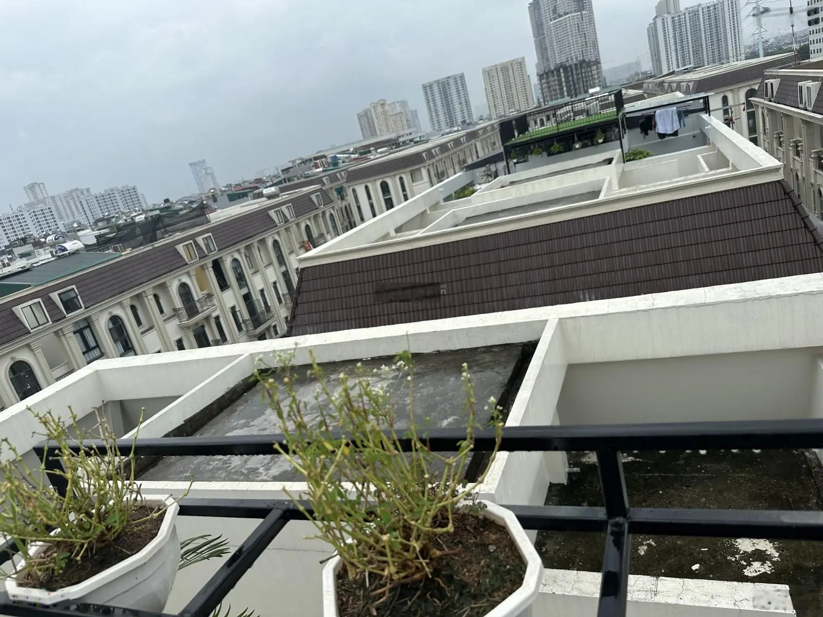 Bán căn góc mặt đường Tố Hữu Him Lam giá rẻ