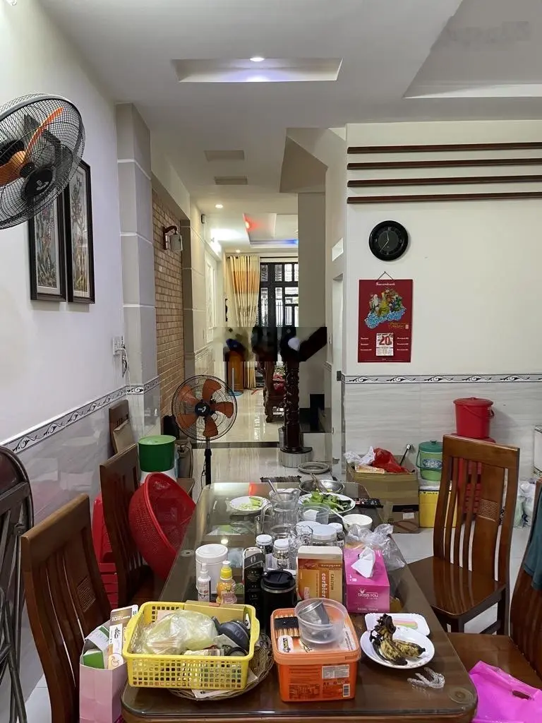 Nhà Hiếm Khó Tìm -Gần Trường Tân Trụ- Phường 15-Tân Bình- DT 85M- 3 Tầng Chắc Chắn-Xe Hơi Trong Nhà