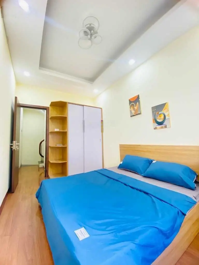 Bán nhà riêng, SDCC Phố Minh Khai, ngõ nông, thông, gần phố: 22m2, 3 tầng. Giá nhỉnh 3 tỷ
