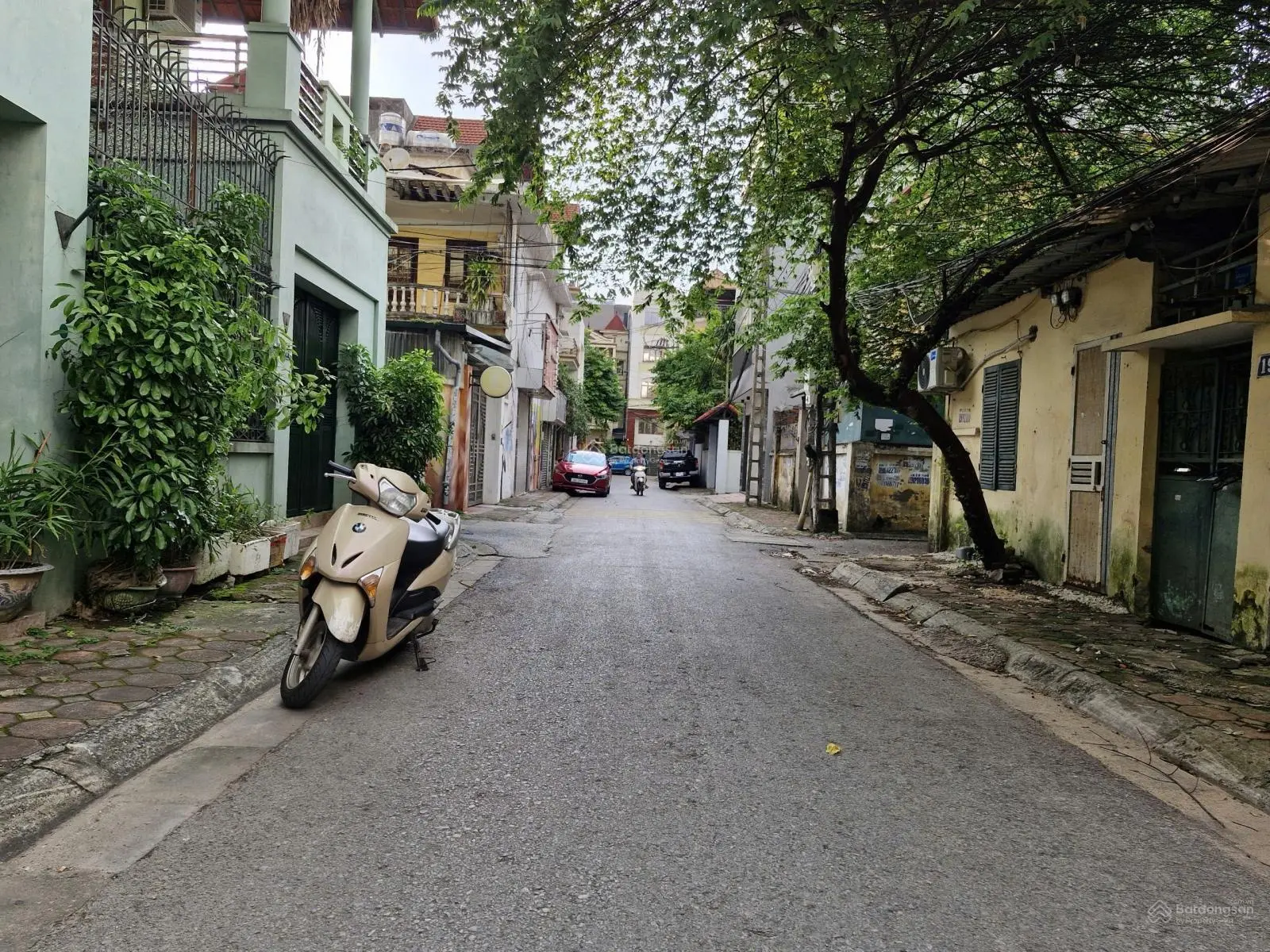 Bán đất Nguyễn Sơn, Nguyễn Văn Cừ, 170m2, MT 11m, giá 26.5 tỷ, phân lô ô tô, ở tuyệt, dân trí cao