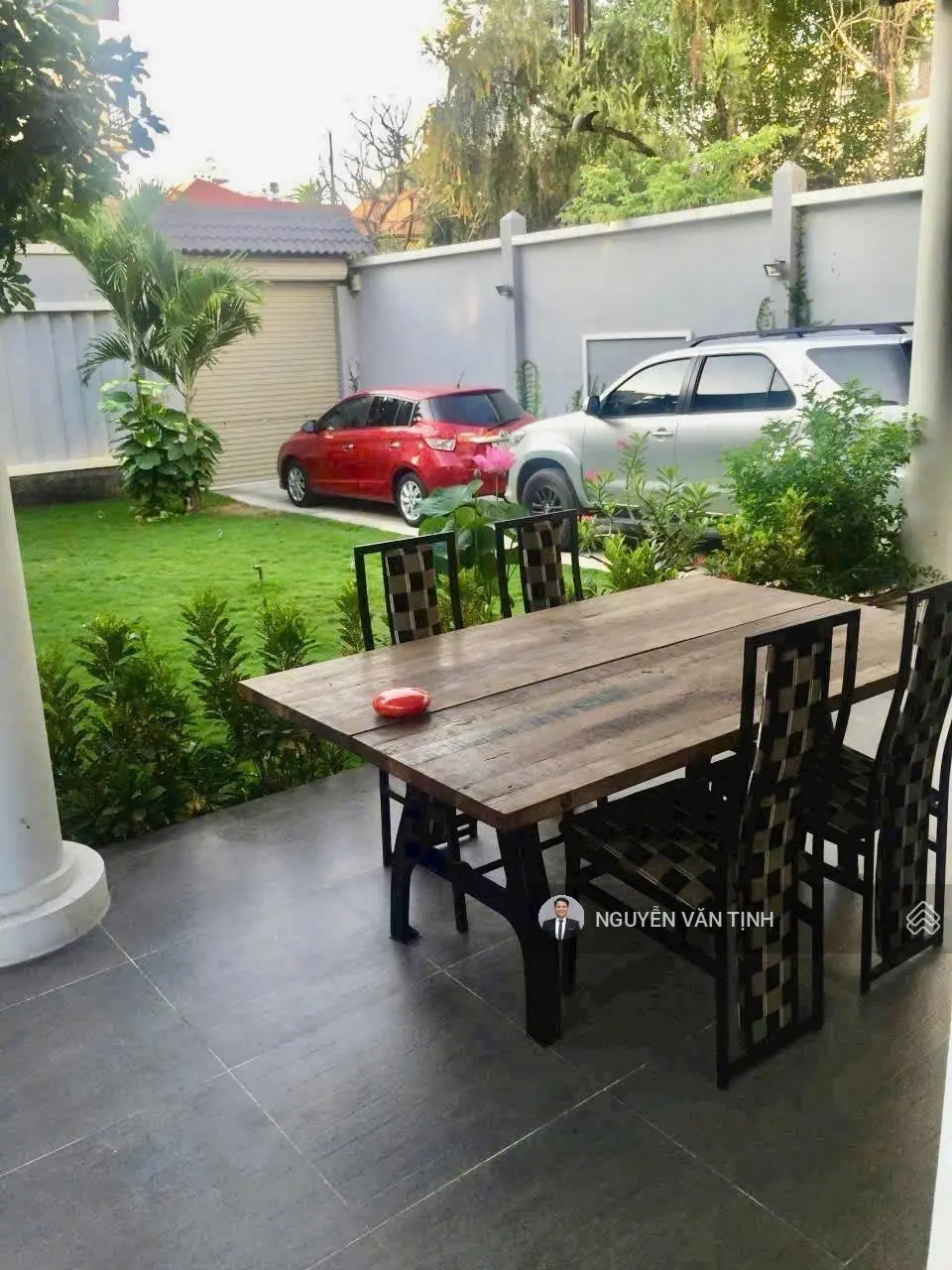 Bán biệt thự MT đường nội bộ Nguyễn Văn Hưởng, Thảo Điền, Q2. DT 12.8x27m (365m2). Giá chỉ 52 tỷ TL