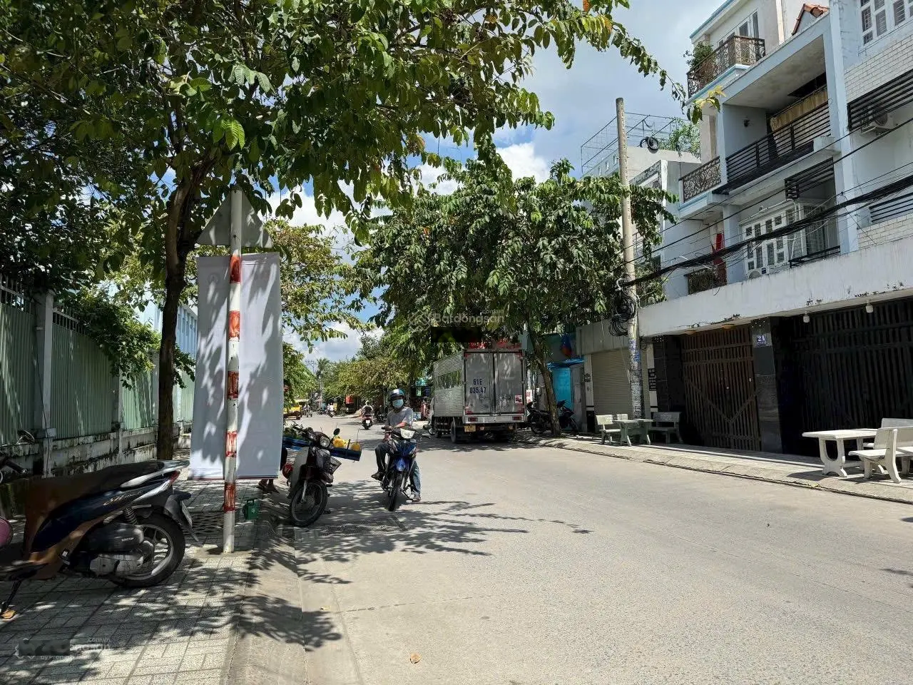 Cần bán căn hộ mini giá 13,5 tỷ VND tại Quận 12, Hồ Chí Minh đang cho thuê hơn 40 triệu/tháng