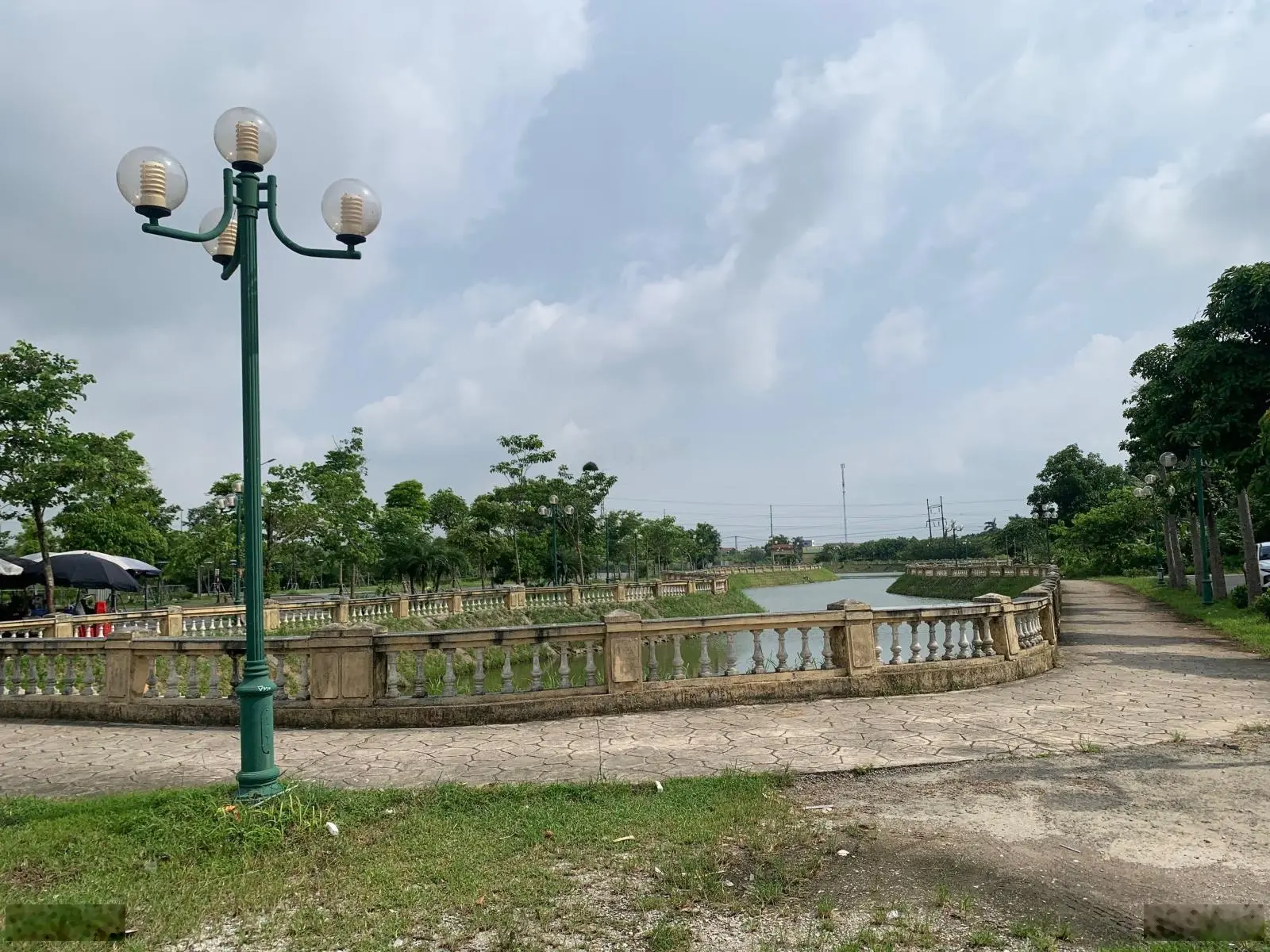 Bán 76m2 đất gần Thị Trấn Đông Anh, khổ đất vuông đẹp ô tô đỗ cửa giá 3,35 tỷ (có thương lượng)