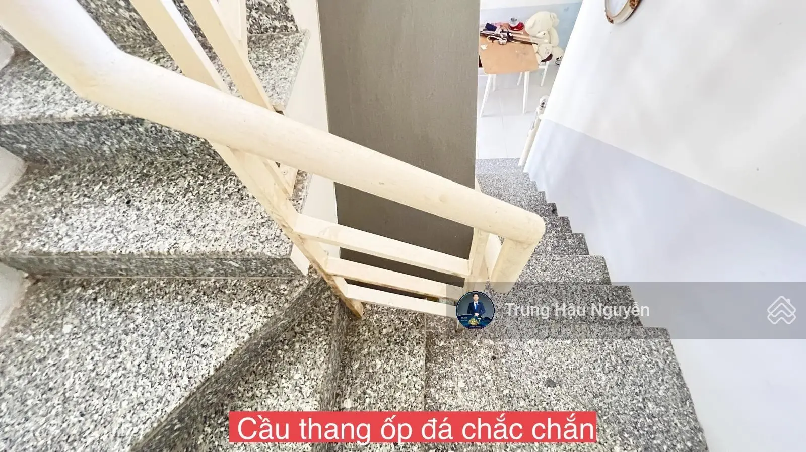 Nhà Hai Bà Trưng ngay Trung tâm TP Rạch Giá, đường ô tô 5m vivu, 1 trệt 1lầu, hoàn thiện, 6x13m SHR