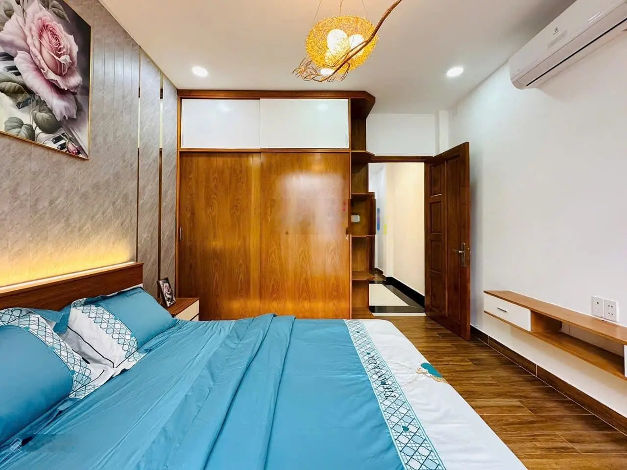 SIÊU PHẨM NHÀ 1 TRỆT 3 LẦU TẠI NHÀ BÈ - SHR - DT 56M2 - GIÁ CHỈ 1 TỶ 5 - CHÍNH CHỦ KÝ GỬI