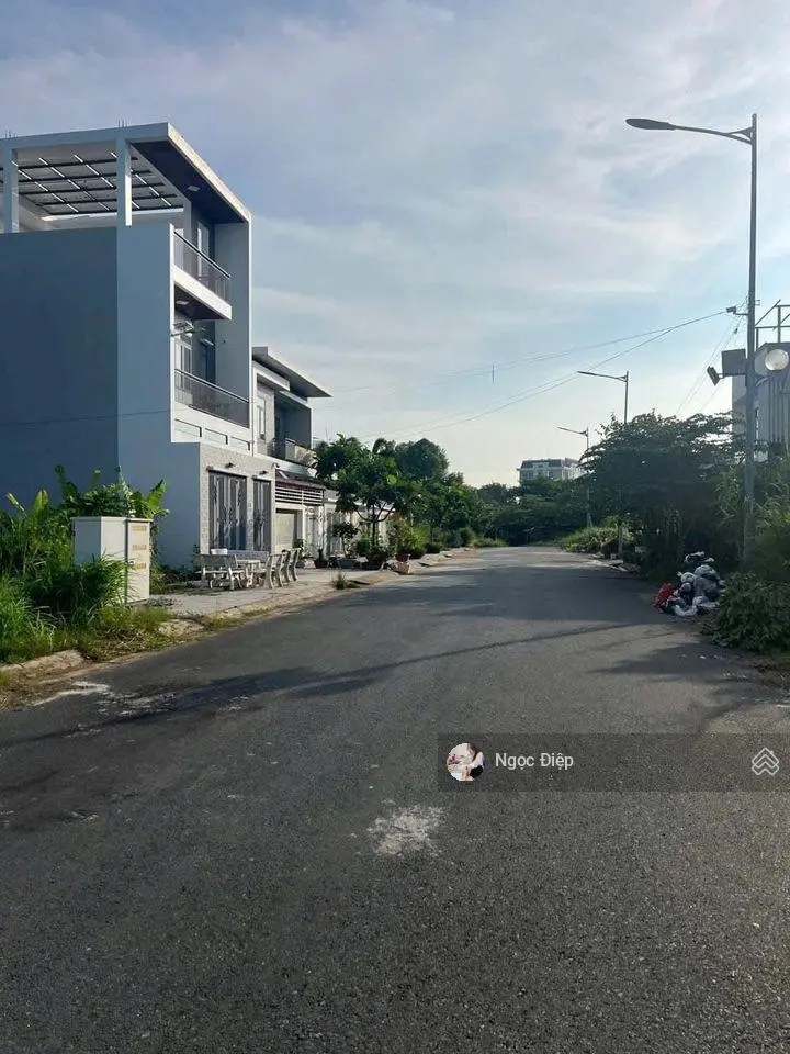 Bán gấp lô đất Đ. 3/2, TT. Hòa Bình, Hòa Bình, Bạc Liêu. Gần chợ Hòa Bình, full thổ, SHR