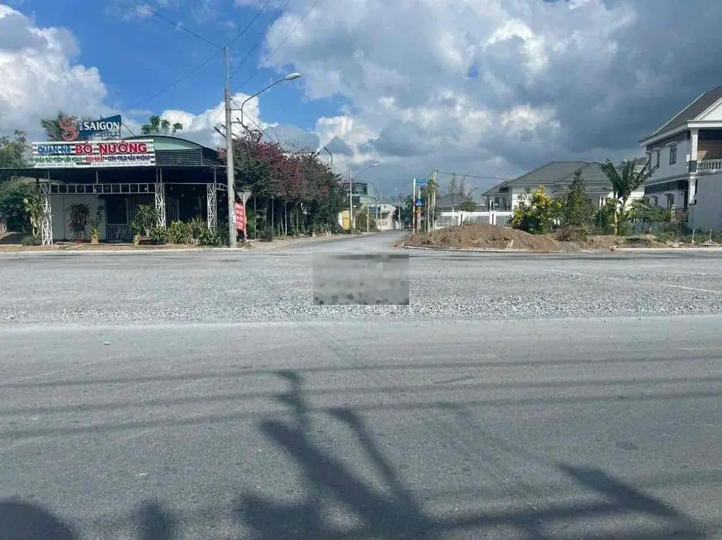 Đất mặt tiền nhựa 6m khu dân cư giáp phường 1