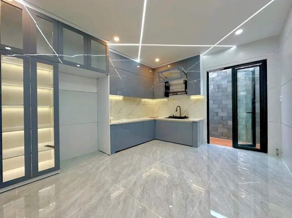 Hẻm xe tải 8m - Hương Lộ 2 - DT 60m2 - 4 phòng ngủ - khu nhà đồng bộ - giá chỉ 7.5 tỷ