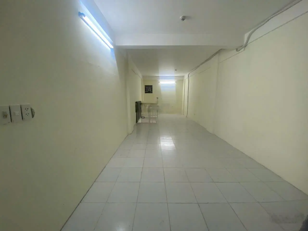 Shophouse chung cư CT1 HUD Phước Long 60,7m2 hướng Đông Nam giá 1ty820