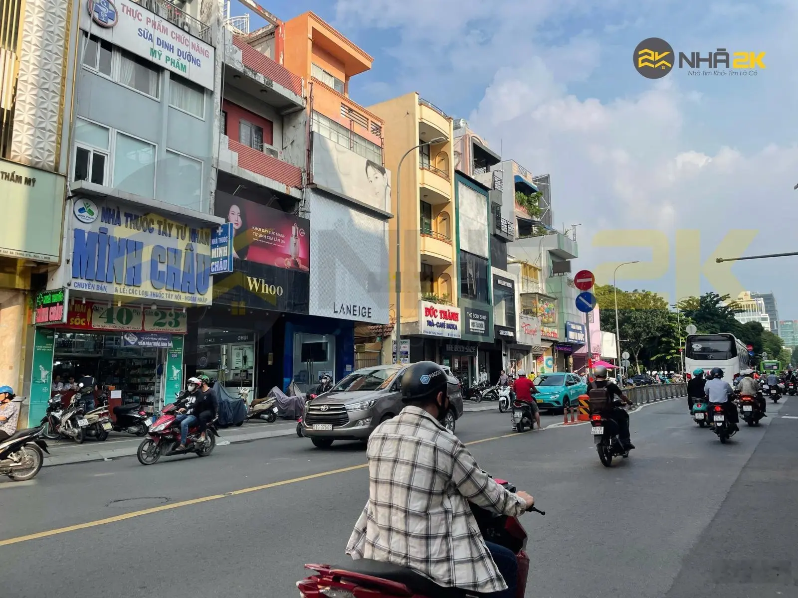Phố thương mại! MT Sư Vạn Hạnh, Quận 10, 4.8x20m, 4 Tầng - HĐT: 90 triệu, giá 35.9 tỷ