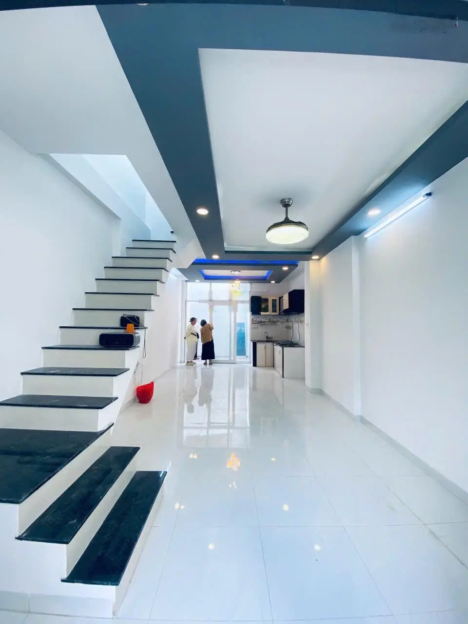 Bán nhà 2 tầng mê đúc, giáp ranh TĐC Ngọc Hiệp