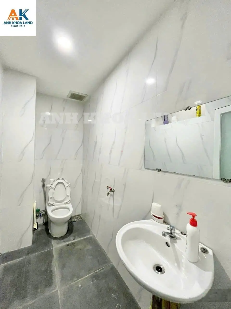 Gấp! Nhà mặt tiền 4 tầng Trường Thọ, 105m2, sàn 280m2 hoàn công đủ, dòng tiền 30tr/tháng, chỉ 11 tỷ