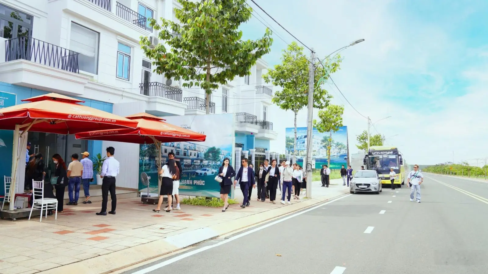 Bán nhà mặt phố tại tuyến tránh QL14, đối diện KCN, sổ sẳn, 3,9 tỷ, 130m2