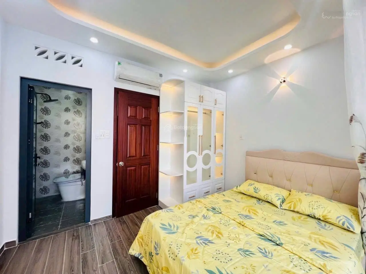 Bán nhà giá mềm 4,8 tỷ,DT 55m2 tại Lê Văn Ninh, Linh Tây, Thủ Đức. 4PN+3WC