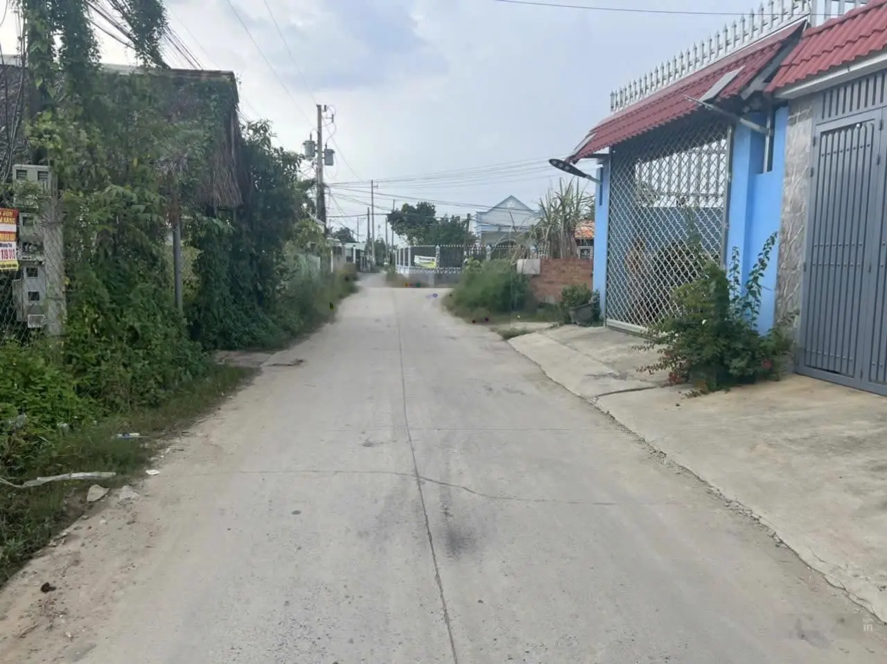 Hot! Bán đất TT. Đức Hoà full thổ cư, SHR giá chỉ nhỉnh hơn 10tr/m2, sau chợ Đức Hoà chỉ 100m