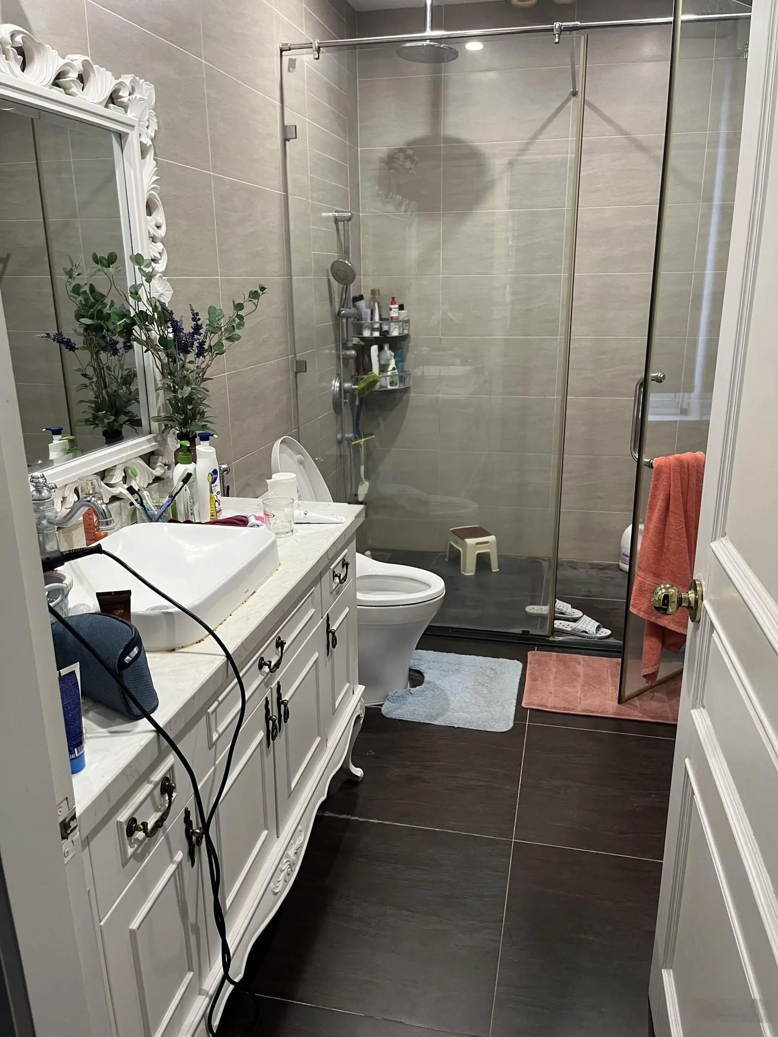Chính chủ cần bán căn biệt thự nằm trong khu đô thị đáng sống nhất Việt Nam Vinhomes riverside