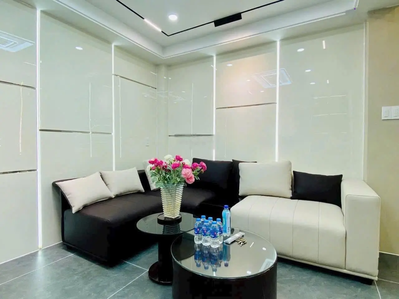 Sở hữu ngay nhà Nguyễn Văn Nghi, P. 7, Q. Gò Vấp, DT: 38,2m2 giá 2tỷ050tr, SHR