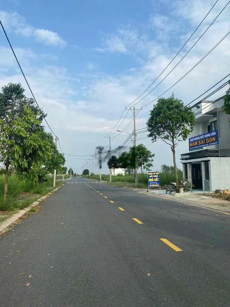 bán nền đường số 1 khu dân cư Sài Gòn village giá 1ty950 trục thông T&