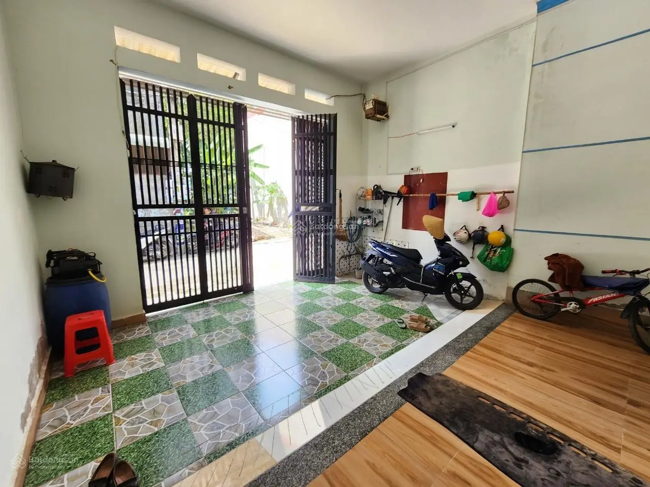 2 tỷ 5 Bán nhà 1 trệt 1 lầu cách đường An Phú 20 chỉ 30m P. An Phú TP. Thuận An