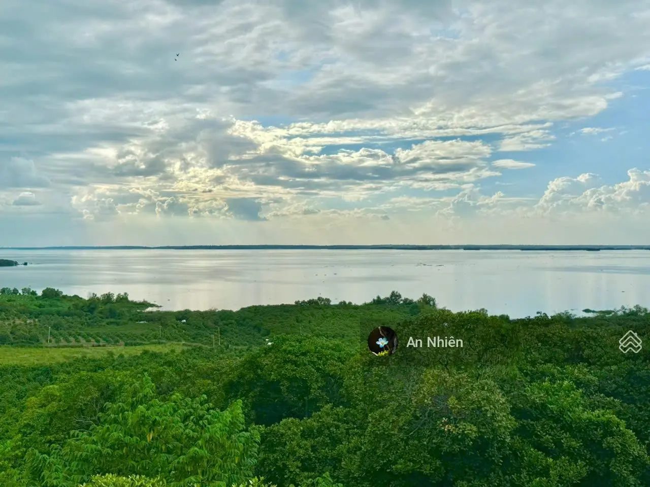 Siêu Phẩm Đất Vườn 3200m View hồ Trị An - Cơ hội hiếm có, sở hữu đầu tư an tâm sinh lợi.