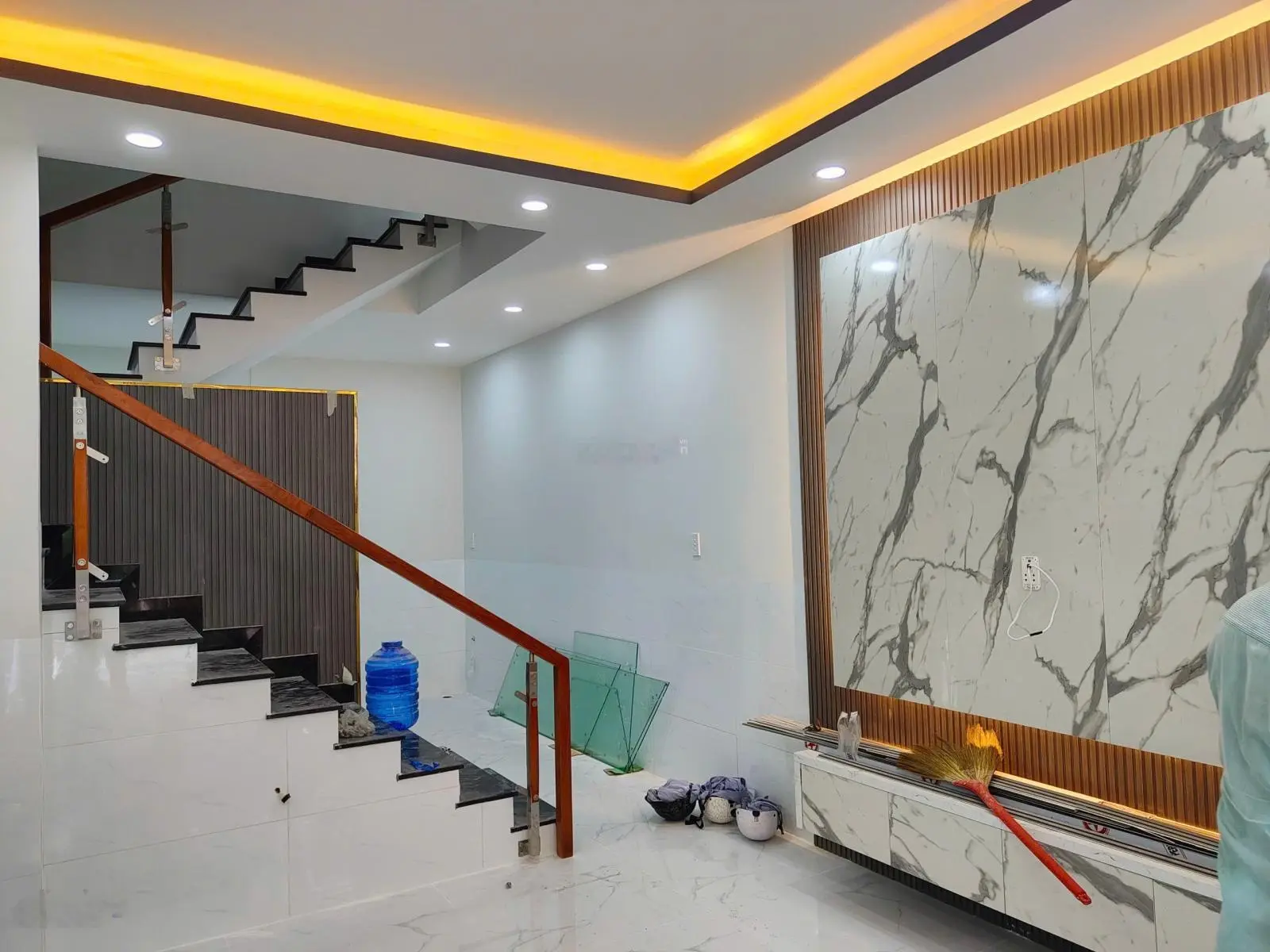 Bán nhà (55m2) hẻm xe hơi 123 Đỗ Xuân Hợp -P Phước Long B, Q9 nhỉnh 8 tỷ