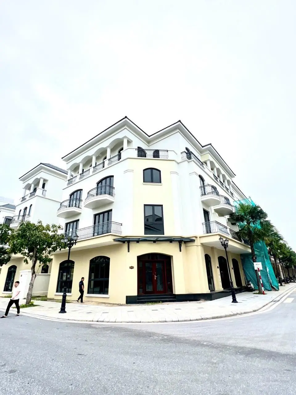 Bán căn góc view trực diện công viên tại Vinhomes Ocean Park 2 - 128m2 - xây 5 tầng - sổ lâu dài