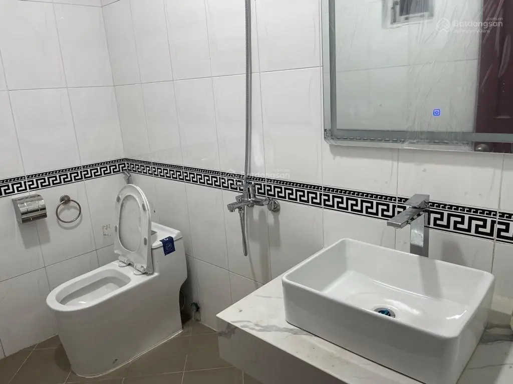 Đối diện Aeon Long Biên - lô góc - ô tô đỗ cửa - ngõ nhà nước - 36m2*5 tầng - Ngay cạnh chợ