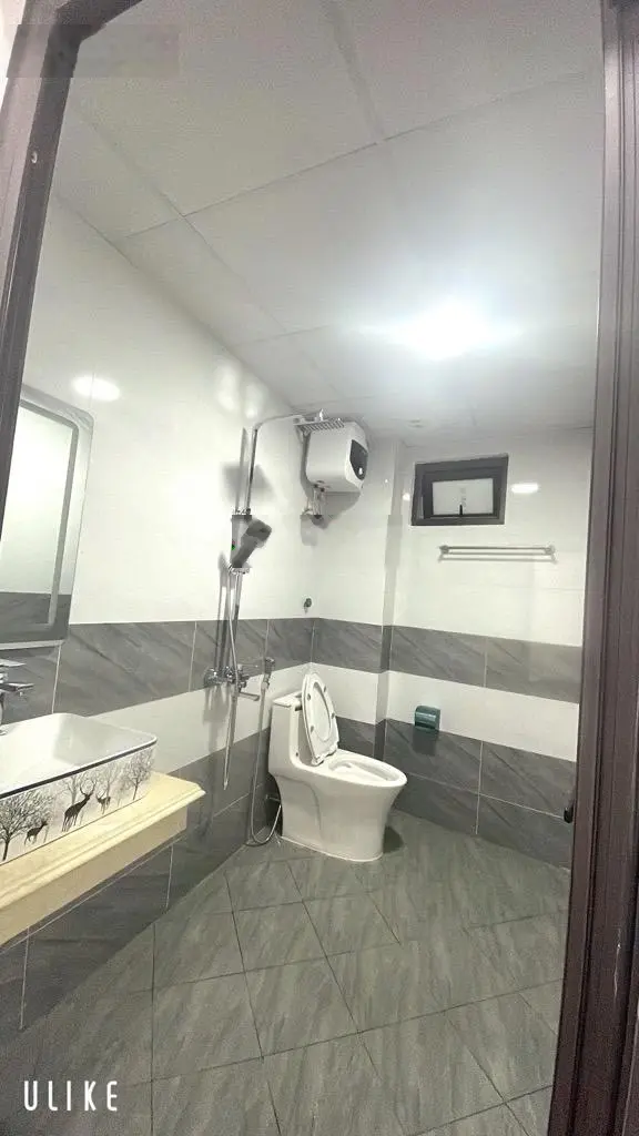 Bán nhà riêng tại Phúc Lợi, 35m2 x 5 tầng, gần phố, oto đỗ cách 20m, ngõ rộng thoáng, 4.4 tỷ hiếm