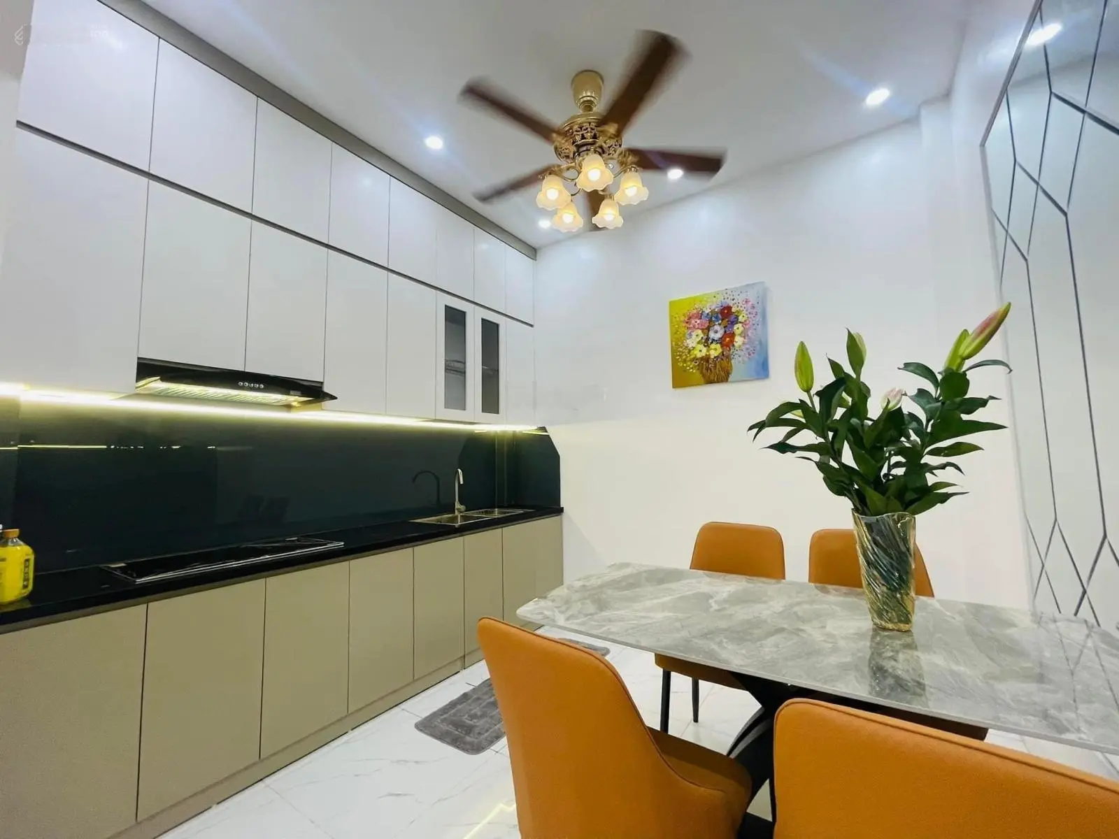 Bán nhà riêng 30mx5 tầng,oto đỗ cổng giá 4,58 tỷ VND tại Đường Vĩnh Hưng, Hoàng Mai, Hà Nội