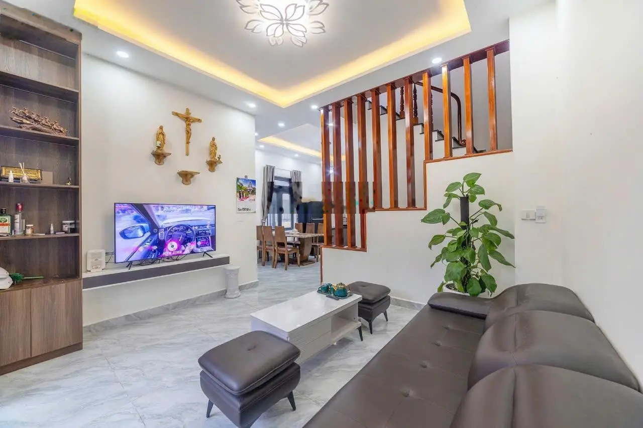 Villa mini xinh xắn, hiện đại, gần bến xe Thành Bưởi, TP Đà Lạt