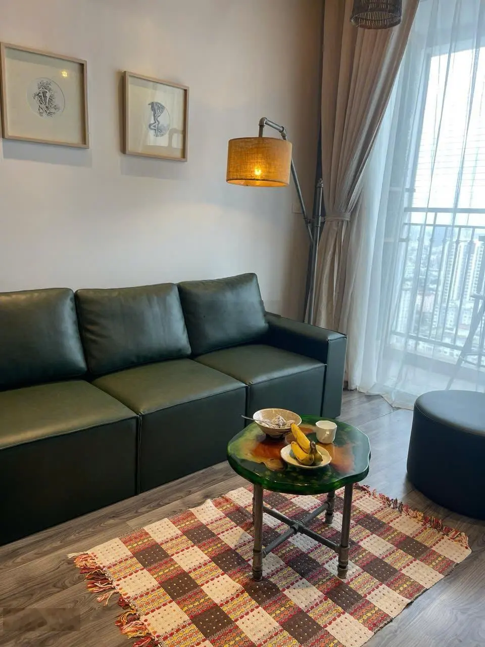 Bán căn hộ tầng cao tòa A2, 79m2, 2 ngủ đã cải tạo rất đẹp tại Vinhomes Gardenia. LH: 0398 195 ***