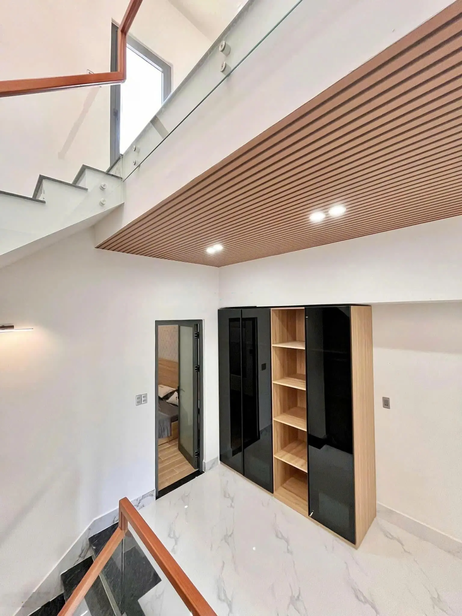 Bán nhà riêng 72m2 tại phố Nguyễn Huy Tự cách biển 350m, giá chỉ 5,09 tỷ
