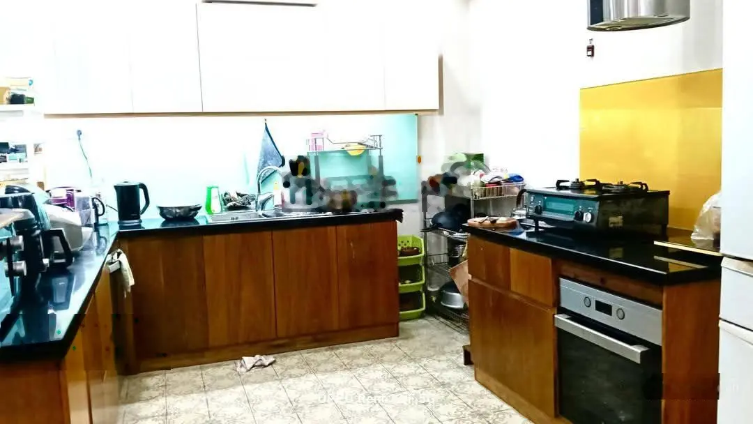 Bán biệt thự 3tầng 200m2 lô góc 2MT - P Bình Trưng Tây Q2 - gần đường LVT và NDT 300m - chỉ 18.9tỷ