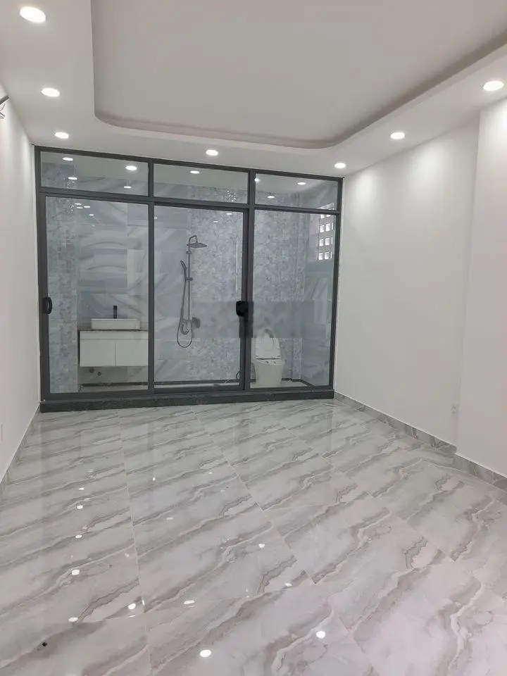 Bán nhanh nhà Khuông Việt, Tân Phú, 126m2, 1T3L, đang cho thuê làm văn phòng, hẻm to 4,5m