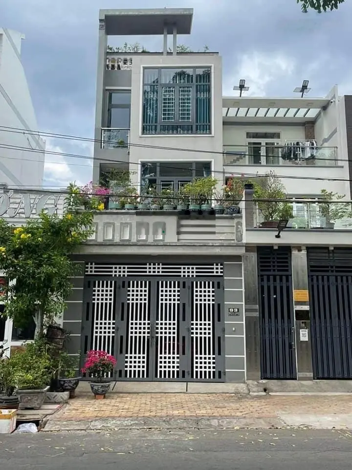Bán nhà đẹp nguyển hửu cảnh 105m2- 3 lầu- 4 pn -chỉ 17tỷ5 p 22- quận bình thạnh.