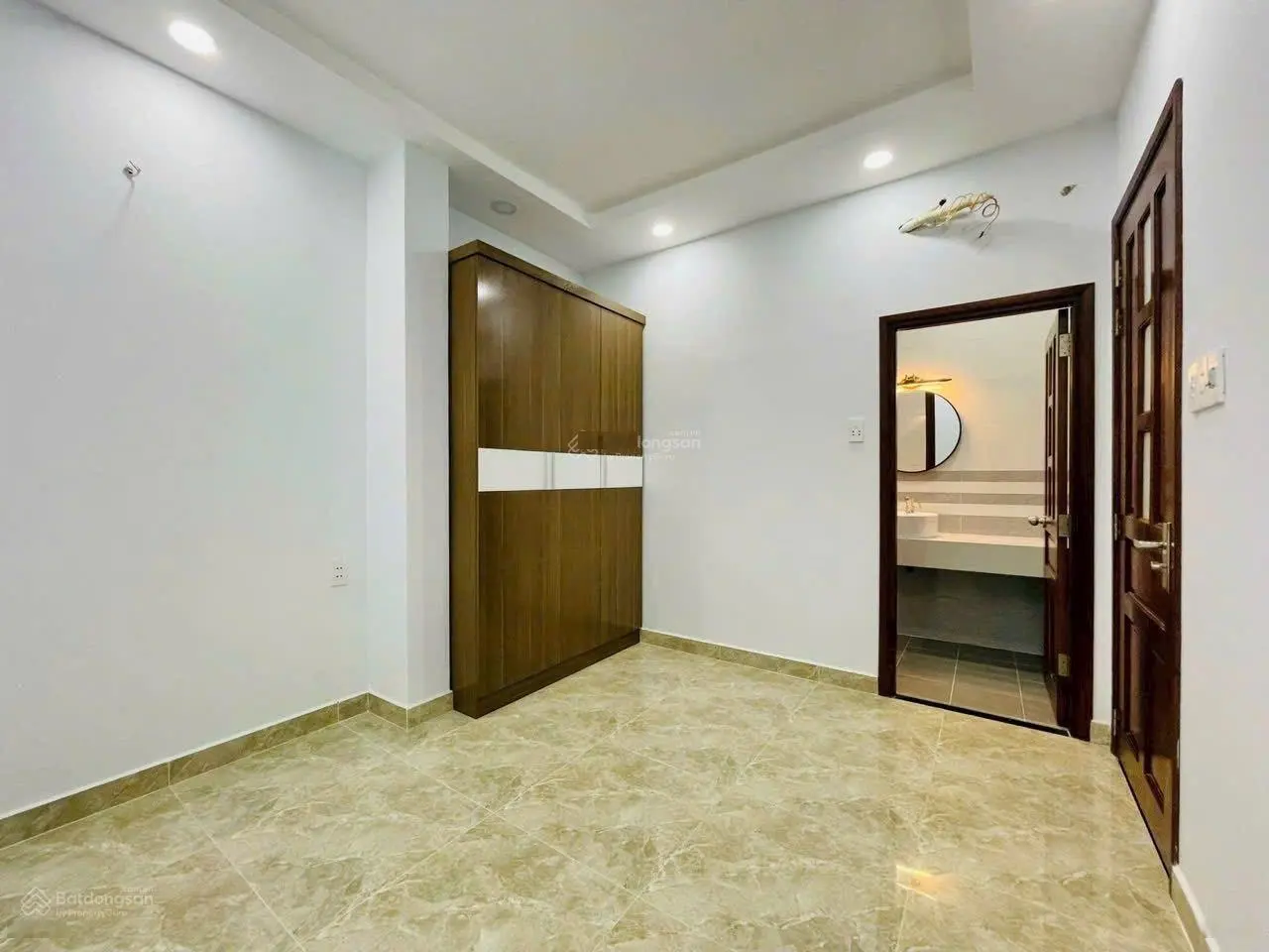 Chú Tám bán nhà 46m2 Trần Thị Cờ, Q12 giá 1tỷ850. Gần THCS Nguyễn Trung Trực, hẻm 5m. Cho thuê 8tr