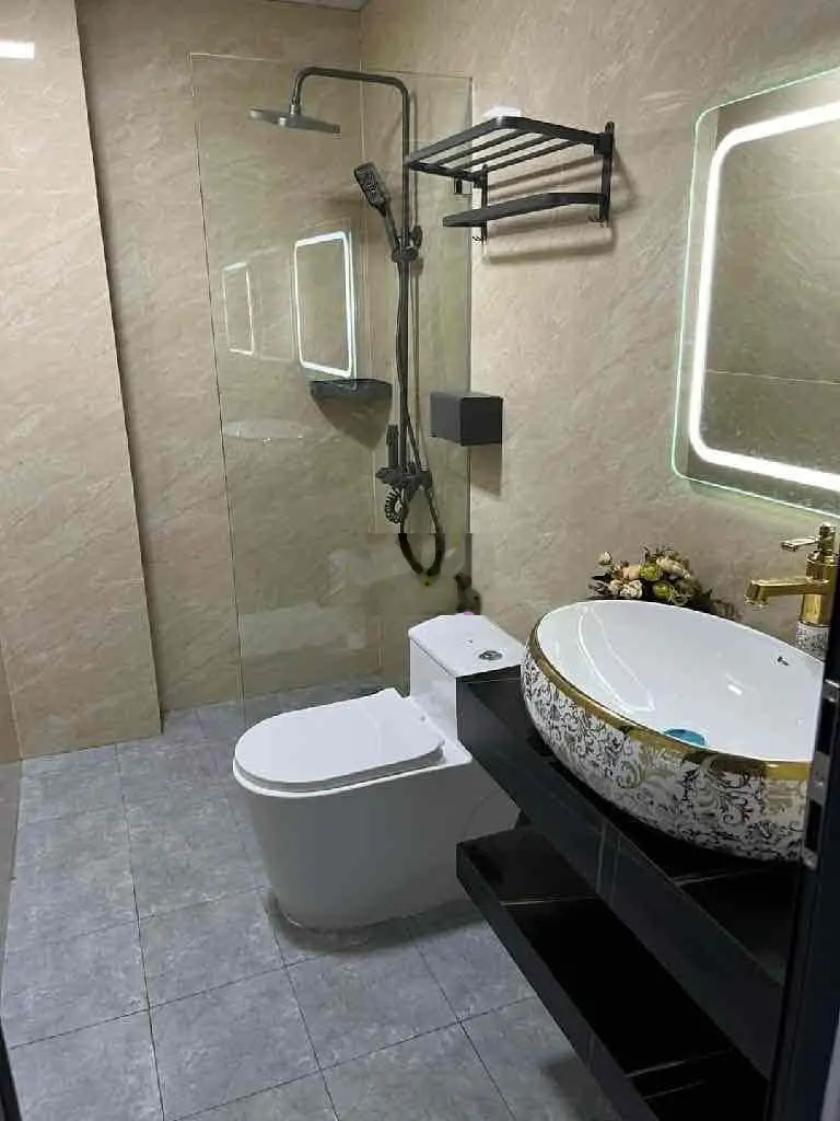 Sieu phẩm-mặt phố trần đăng ninh-hà đông-nhà 5t:dt 46m2 mt4m:hơn 13tỷ