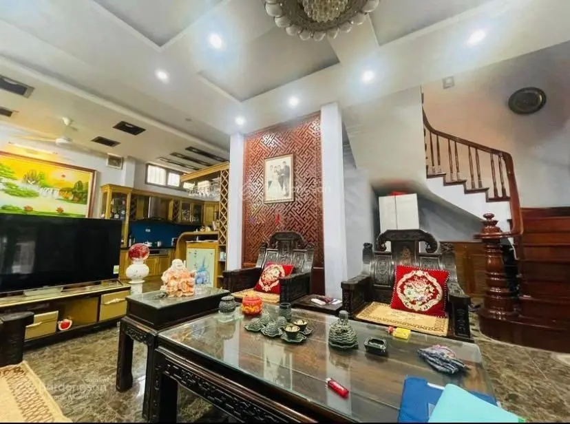 Cần nhượng sổ căn nhà, Kim Ngưu, 47m2, 10m Ô tô thẳng công viên Tuổi Trẻ, 6 tỷ
