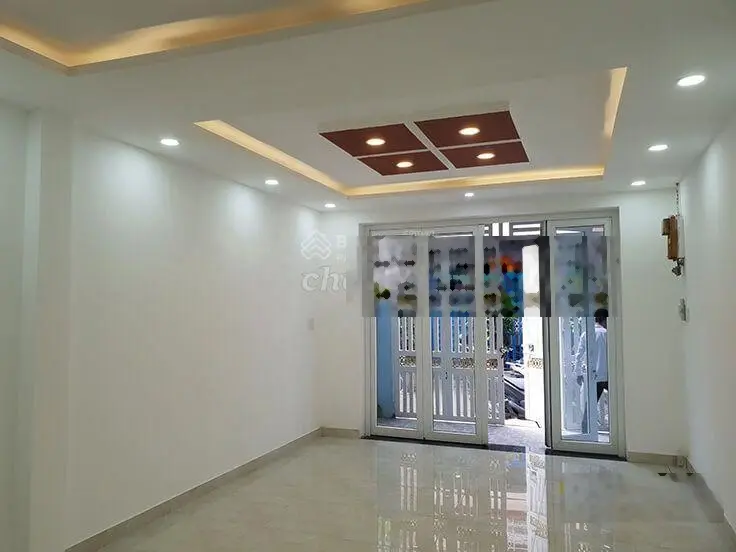 Bán nhà MT Ngô Quyền - Vĩnh Viễn Q10. (4 x 16m) 64m2, 3 tầng giá 18,5 tỷ