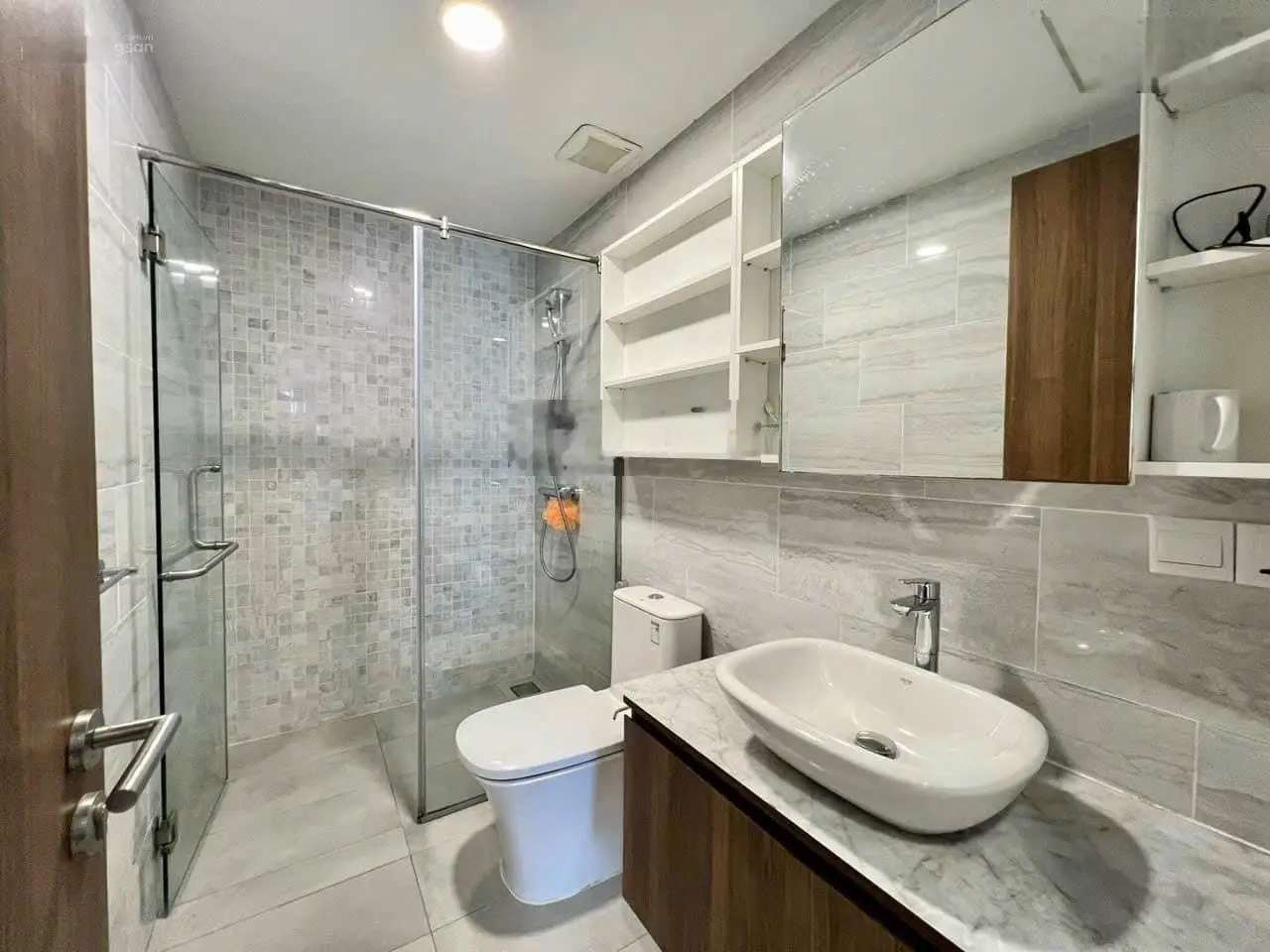 Bán căn hộ Summer - Quận 6. 2PN (64m2) sổ hồng. Giá: 2.7tỷ. LH: 0909 426 ***