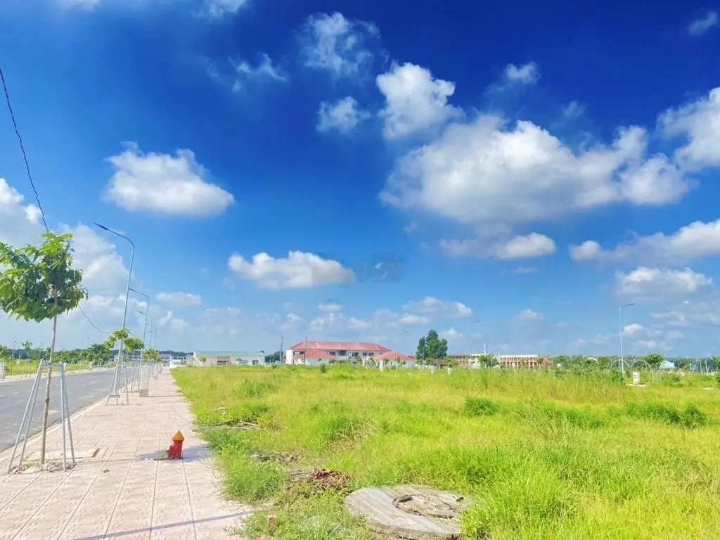 Bán đất sổ sẵn tại Bàu Bàng liền kề TTHC